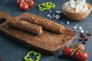 Mediterranean Multigrain borek stick with Greek salad 100g (Frozen)