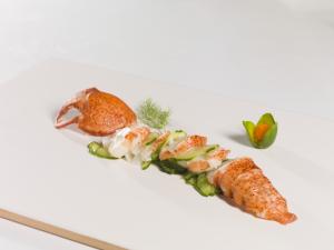 Naked lobster (TCKL) UHP MSC