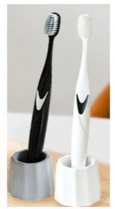 Cliu Tumsae Yangchien toothbrush