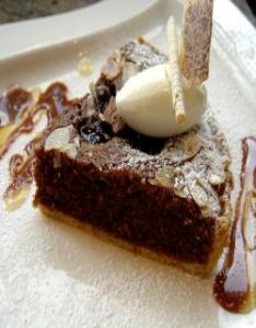 chocolate cherry almond tart