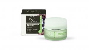 LOVE BIO MATTIFYING FACE MASK FOR ANY SKIN TYPE