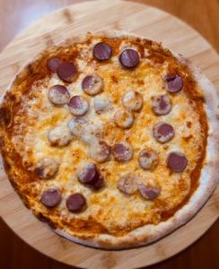 Frozen pizza Wurstel