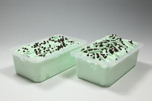 Ice cream Liquorice & Mint with chocolate chips flavor