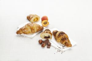 FILLED CROISSANTS