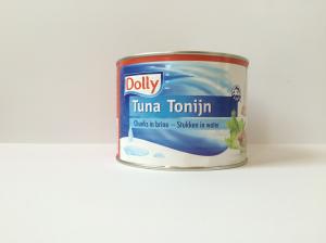 Canned tuna chunks in brine