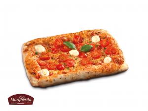 Rectangular Pizza with mozzarella pearls and Cherry Tomatoes 390 g