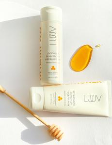 LUUV Softening Shampoo with honey