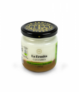 SWEETENED YOGURT WITH GREEN PLUM MERMEFRUTA