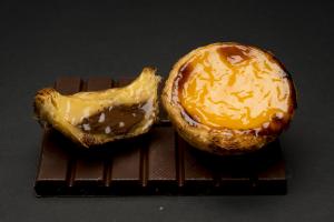 Pastel de Nata CHOCOLATE - ”ALL YOU NEED IS LOVE. BUT A LITTLE CHOCOLATE NOW AND THEN DOESN'T HURT” CHARLES M. SCHULZ