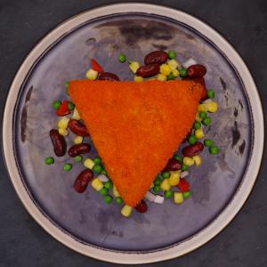 vegetarian tex mex triangel,  pulse-based