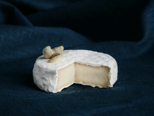 Cashew-based Camembert alternative