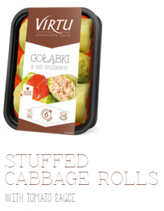 STUFFED CABBAGE ROLLS WITH TOMATO SAUCE