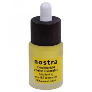 Brightening essential oil complex