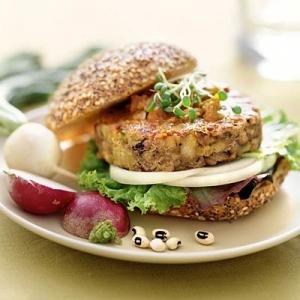Mushroom Burger with Quinoa and Lentil - VEGAN