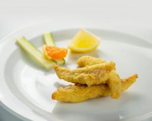 Red mullet fillets in wheat crust