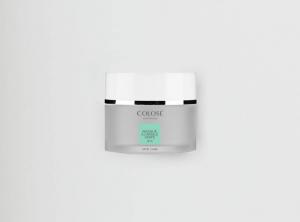 Mask with mineral earth