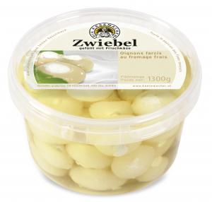 Onions filled with fresh cheese