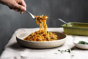 Chilled macaroni  or other pasta meals  400g - 1000g