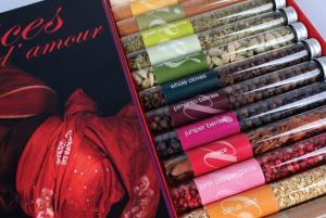 EAT. ART- FINE FOOD GIFTING 