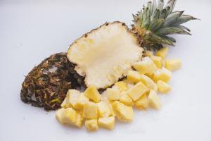 Pineapple frozen