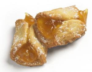 Bauletti with apricot jam