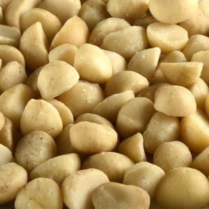 Organic macadamia nuts
