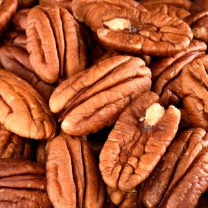 Organic Pecan nuts kernels