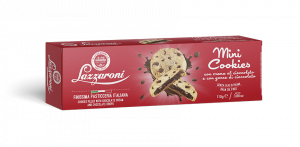 COOKIES FILLED WITH WITH CHOCOLATE CREAM AND CHOCOLATE DROPS