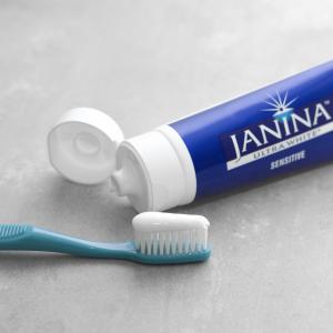 Janina Ultra White Sensitive Whitening Toothpaste