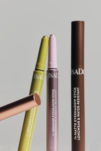 The Eyeshadow Stick Longwear & Water-Resistant