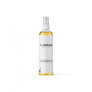 Shimmering dry body oil