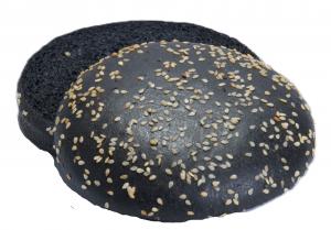 BLACK BURGER BUN WITH SESAME SEEDS