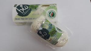 Organic Fresh goat Cheese with Oregano