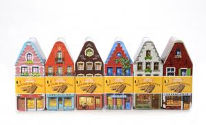 Metal houses: filled with traditional Vermeiren speculoos biscuits