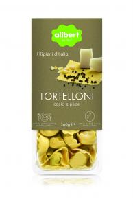 Tortelloni with cacio cheese and pepper