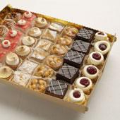 minicakes for cocktail