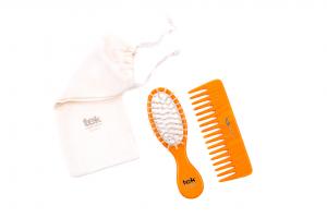 TWIN SET (BRUSH, COMB, COTTON BAG) - ORANGE COLOR