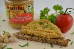 VeggieBel, Organic Vegan Hummus with Pesto and Tomato
