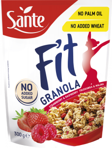 FIT granola strawberry and raspberry
